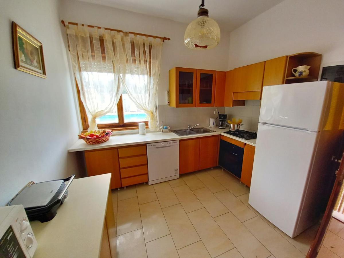 הוילה Svetvinčenat House Oliva, Sveti Kirin מראה חיצוני תמונה