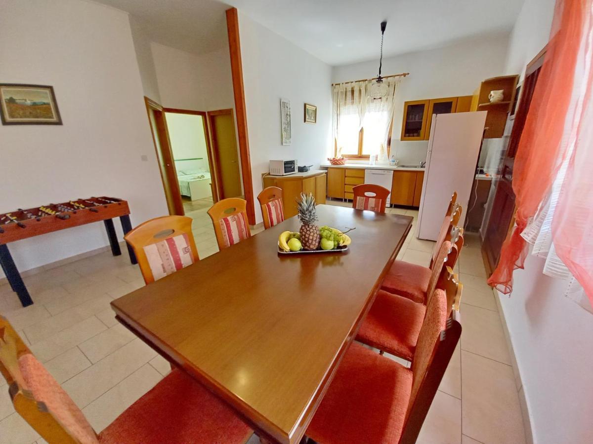 הוילה Svetvinčenat House Oliva, Sveti Kirin מראה חיצוני תמונה