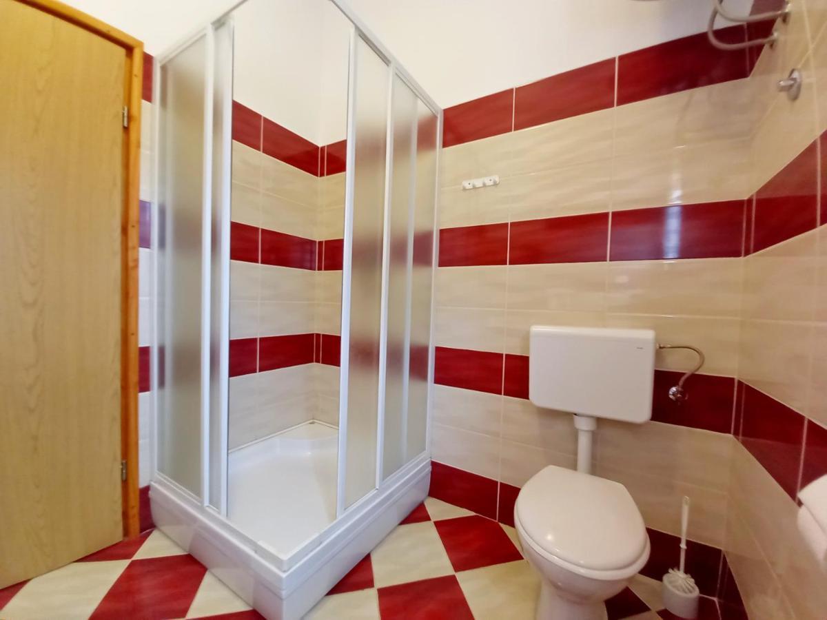 הוילה Svetvinčenat House Oliva, Sveti Kirin מראה חיצוני תמונה